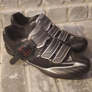 Gavin cycling shoes size 38